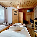 Apartment Sarenka *