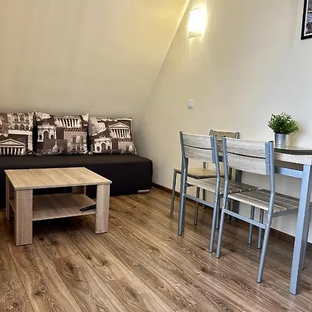 Sarenka Apartman